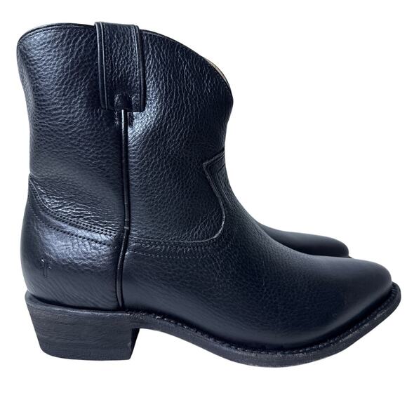 Frye Billy Short Cowboy Boots 7" Shaft Womens 8.5 Black Pebbled Leather Pull On - Picture 2 of 10